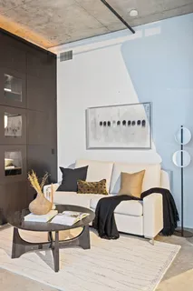 $825,000 | 800 West 5th Street, Unit 703, Austin, TX 78703