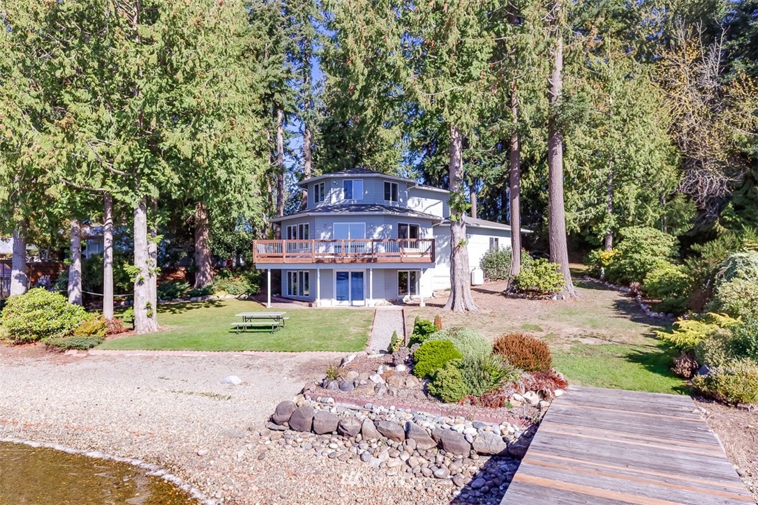 15916 Peninsula Road Stanwood, WA 98292 - Photo 1 of 23 Gallery Image 1