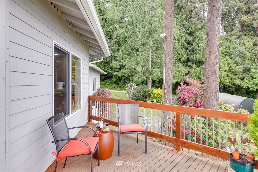 15916 Peninsula Road Stanwood, WA 98292 - Photo 11 of 23 Gallery Image 11