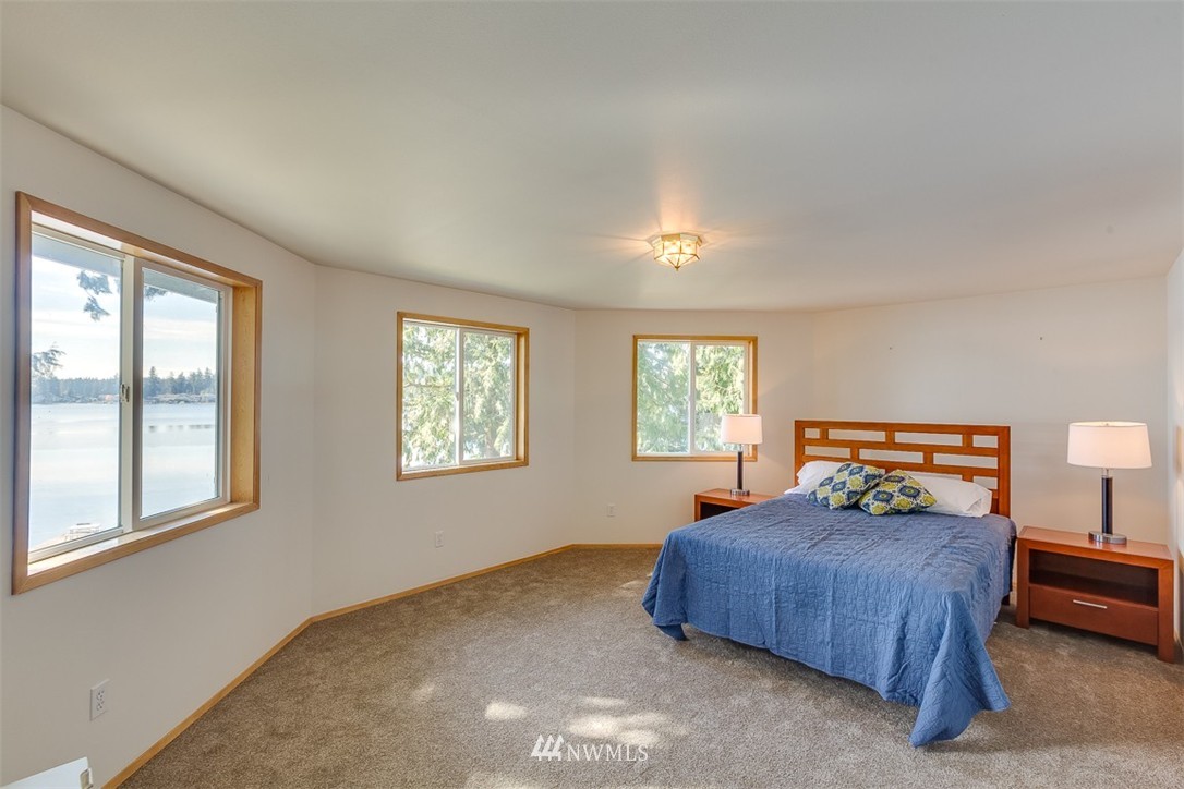 15916 Peninsula Road Stanwood, WA 98292 - Photo 13 of 23 Gallery Image 13