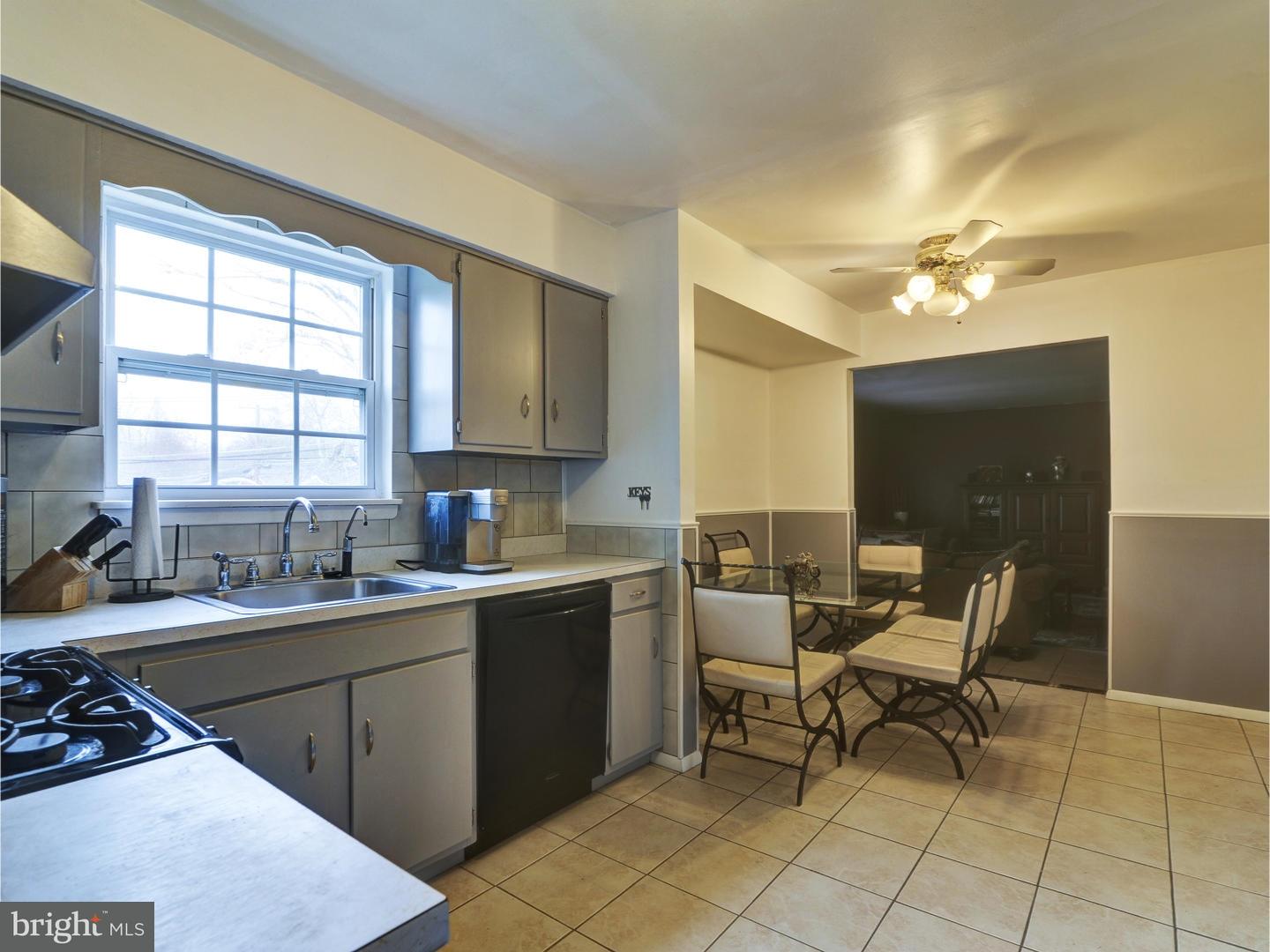 261 Waltham Road Fairless Hills, PA 19030 - Photo 5 of 21 Gallery Image 5