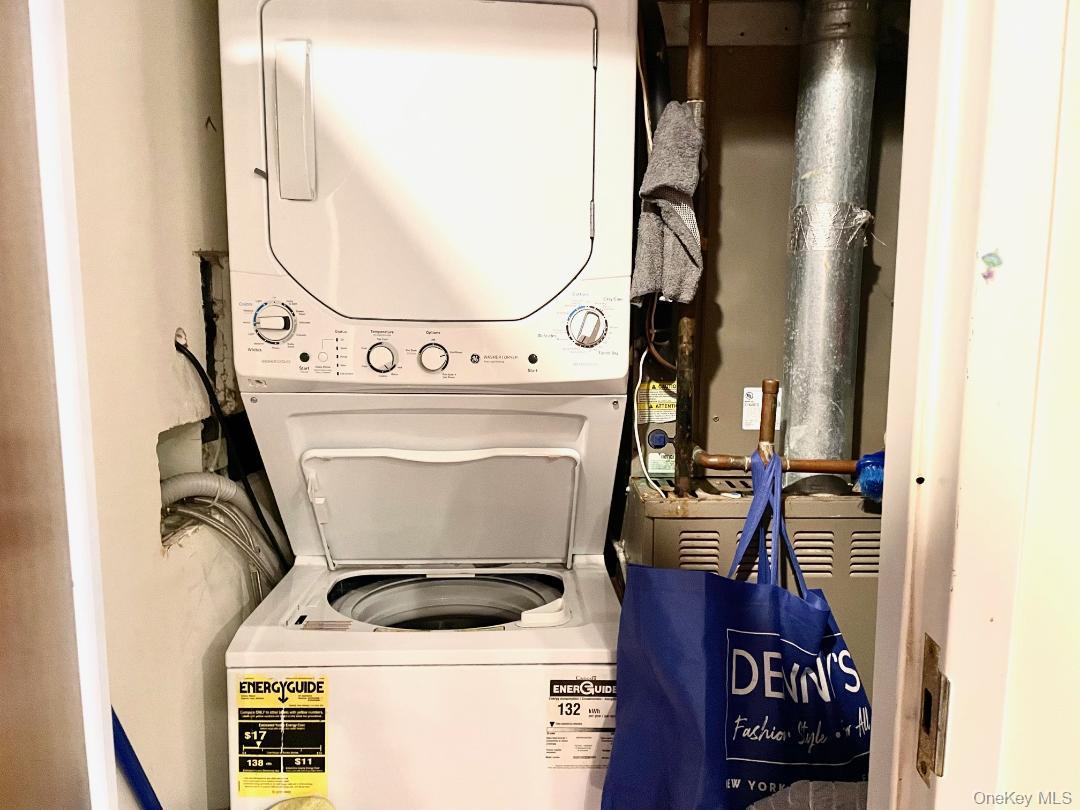 171-sterling Great Neck Road Great Neck, NY 11021 - Photo 16 of 18