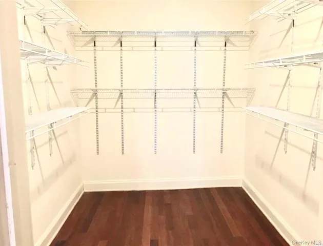 $6,000 | 171-sterling Great Neck Road, Great Neck, NY 11021