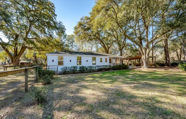 $525,000 | 7967 Highway 162, Hollywood, SC 29449