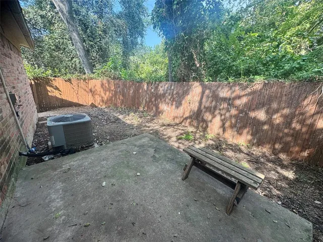 $1,300 | 1016 A Lynn Street, Weatherford, TX 76086