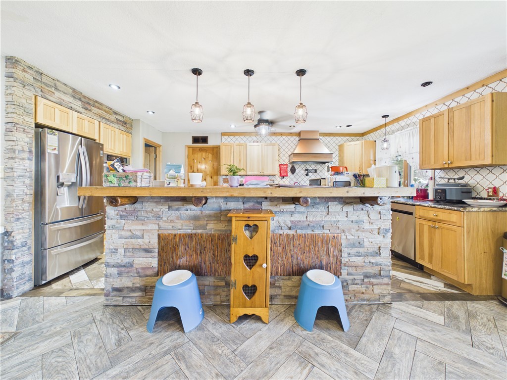 17 South Henson Road Villa Grove, IL 61956 - Photo 7 of 28