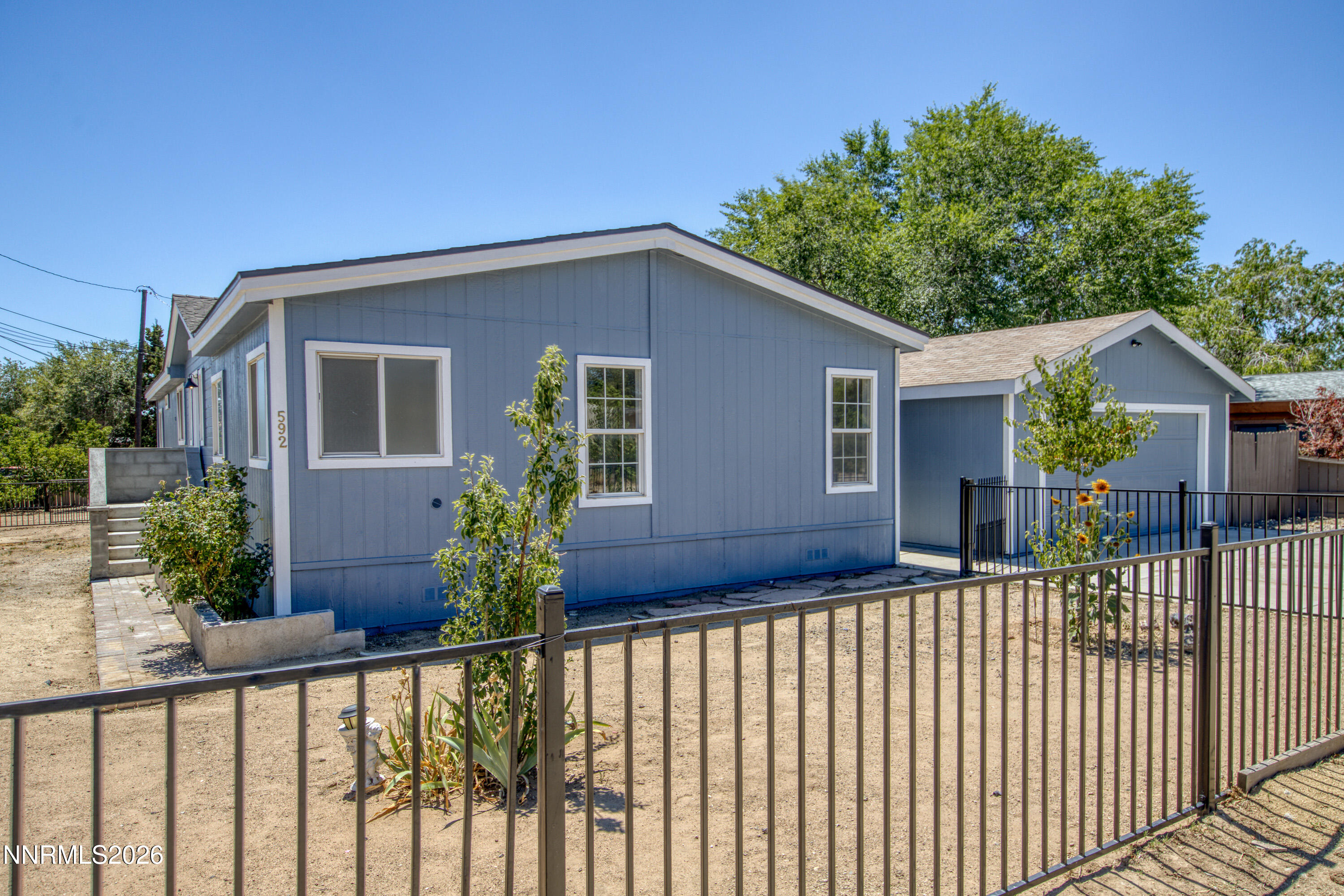 592 Morgan Circle Sun Valley, NV 89433 - Photo 5 of 45 Morgan592-002