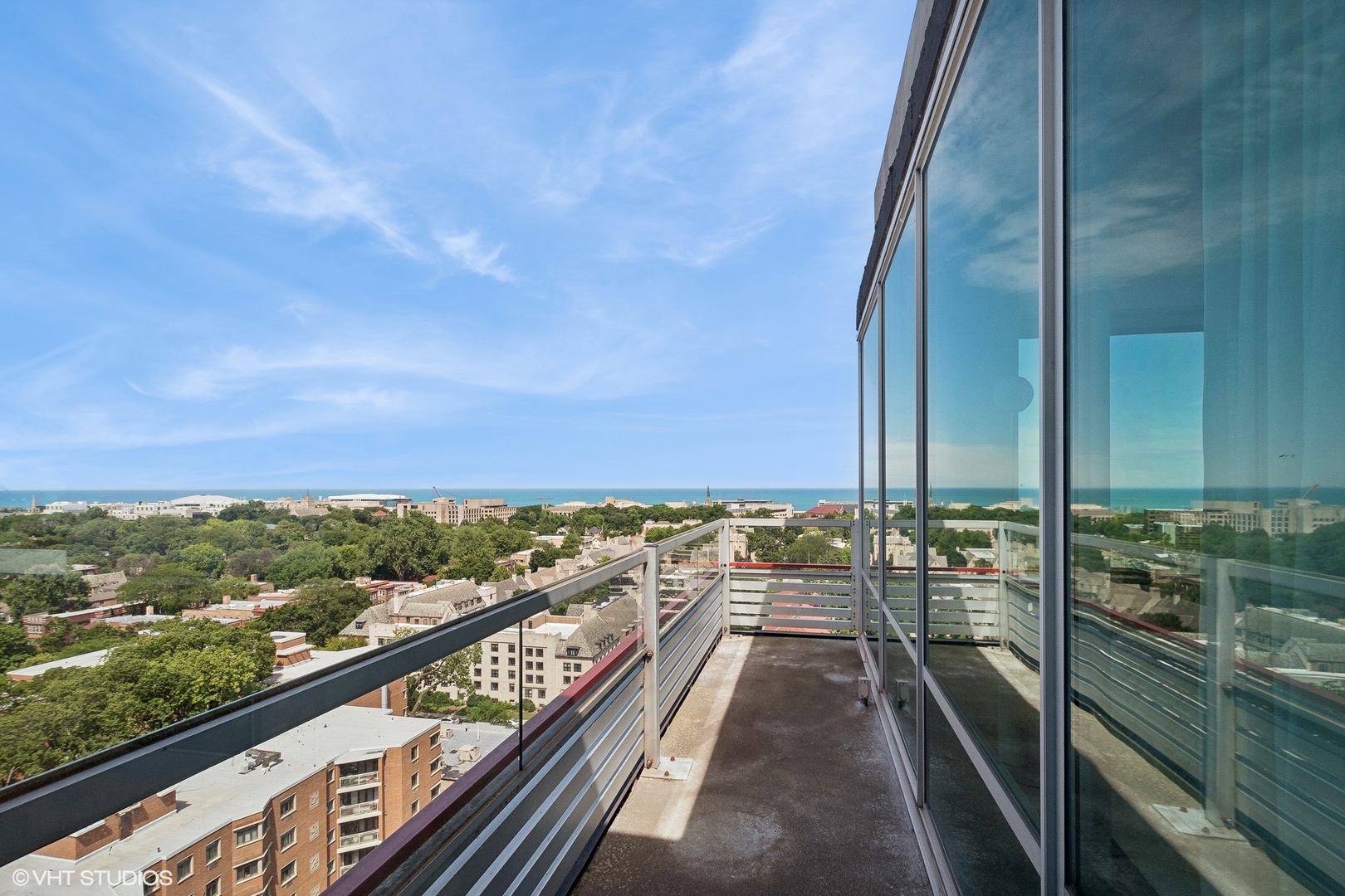 800 Elgin Road, Unit PH02 Evanston, IL 60201 - Photo 25 of 31 a view of balcony with city view