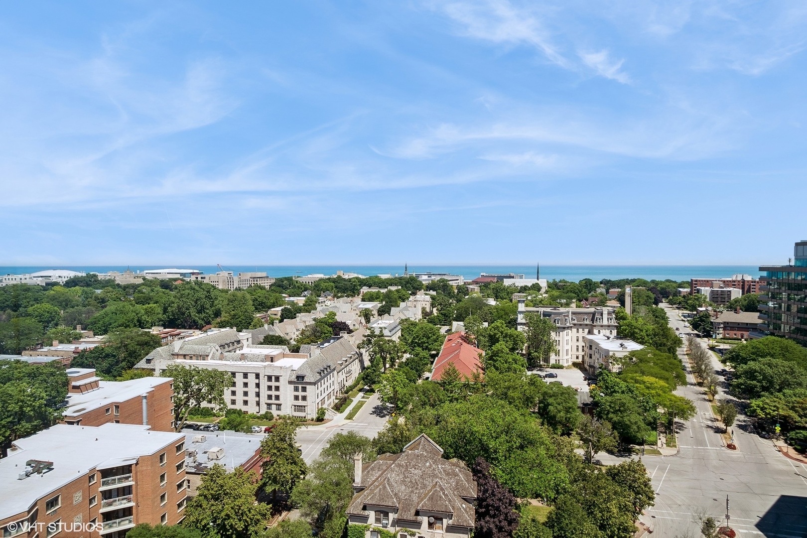 800 Elgin Road, Unit PH02 Evanston, IL 60201 - Photo 26 of 31 a view of a city
