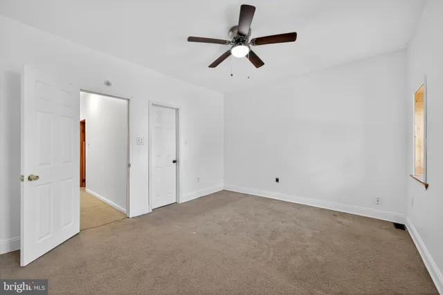 $200,000 | 222 Market Street, Marcus Hook, PA 19061