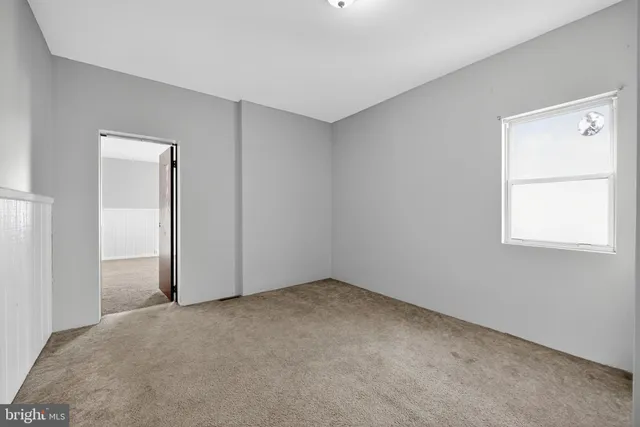 $200,000 | 222 Market Street, Marcus Hook, PA 19061