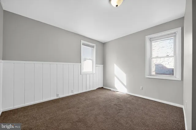 $200,000 | 222 Market Street, Marcus Hook, PA 19061