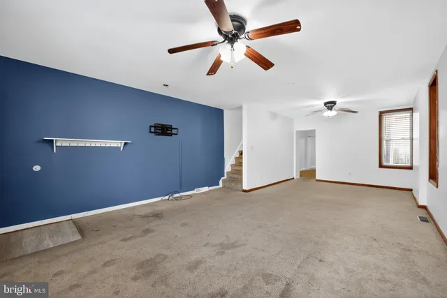 $200,000 | 222 Market Street, Marcus Hook, PA 19061