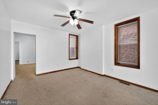 $200,000 | 222 Market Street, Marcus Hook, PA 19061