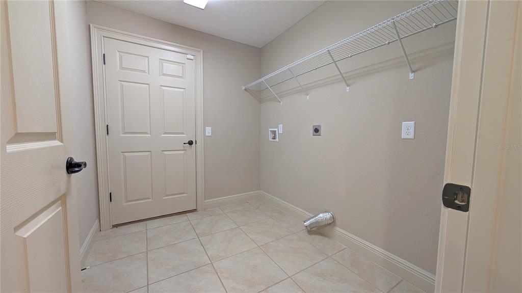 8802 Southwest 135th Place Ocala, FL 34473 - Photo 20 of 39 a view of an empty room