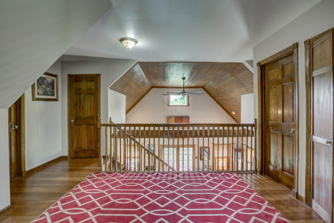 40 Highway 3149 Butler, KY 41006 - Photo 19 of 44 OVERSIZED SECOND FLOOR LOFT