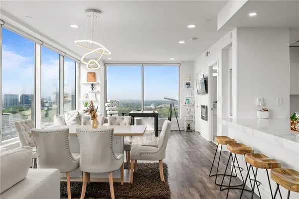 $6,500 | 3338 Peachtree Road, Unit 2207, Atlanta, GA 30326