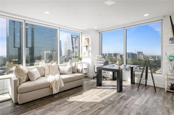 $6,500 | 3338 Peachtree Road, Unit 2207, Atlanta, GA 30326