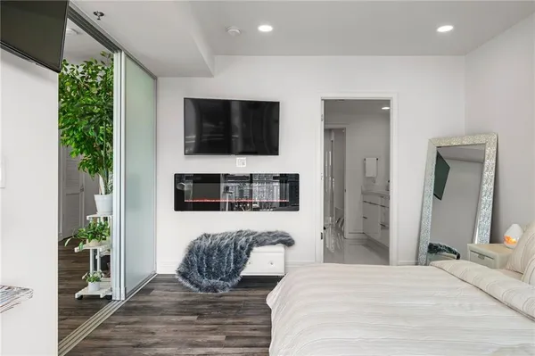 $6,500 | 3338 Peachtree Road, Unit 2207, Atlanta, GA 30326