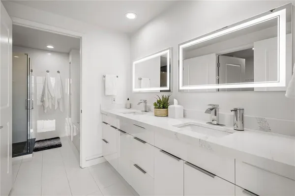 $6,500 | 3338 Peachtree Road, Unit 2207, Atlanta, GA 30326