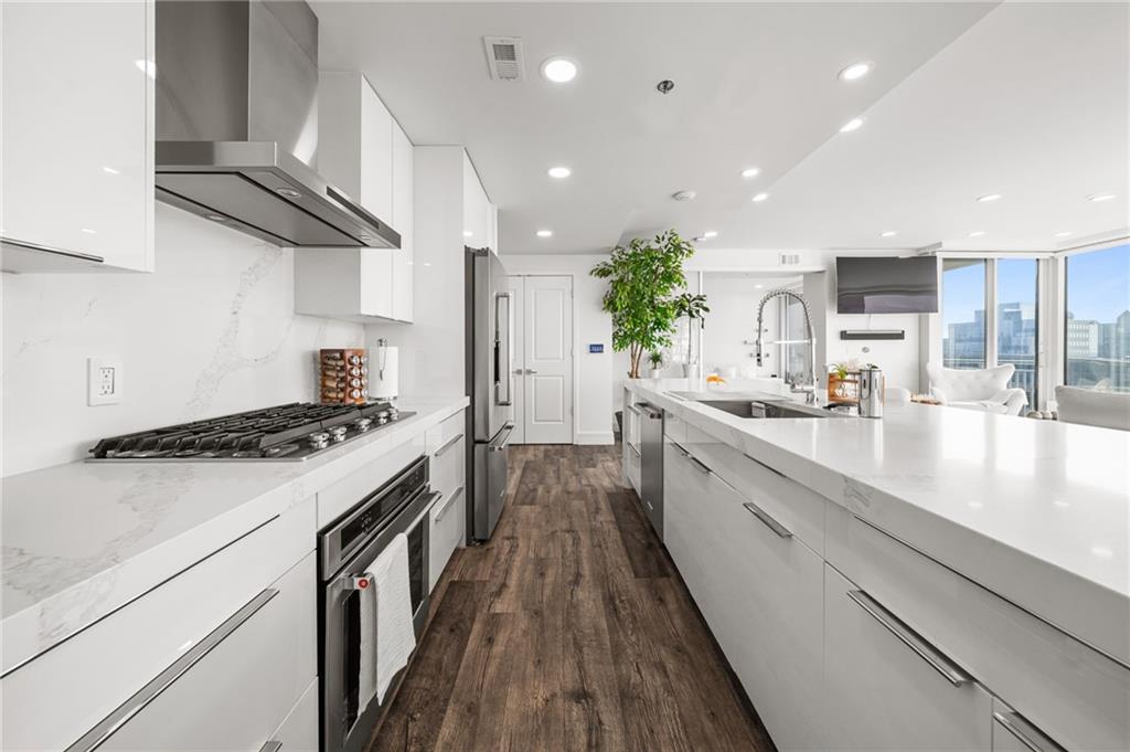 3338 Peachtree Road, Unit 2207 Atlanta, GA 30326 - Photo 6 of 50