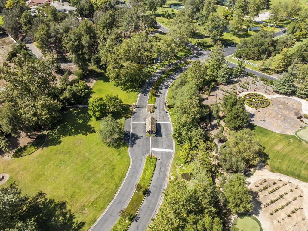 19 Gateview Drive Fallbrook, CA 92028 - Photo 72 of 76 19 Gateview Dr, Fallbrook, Luxury Home, Single-Level Main Floor Living, Attached ADU, Guard-Gated