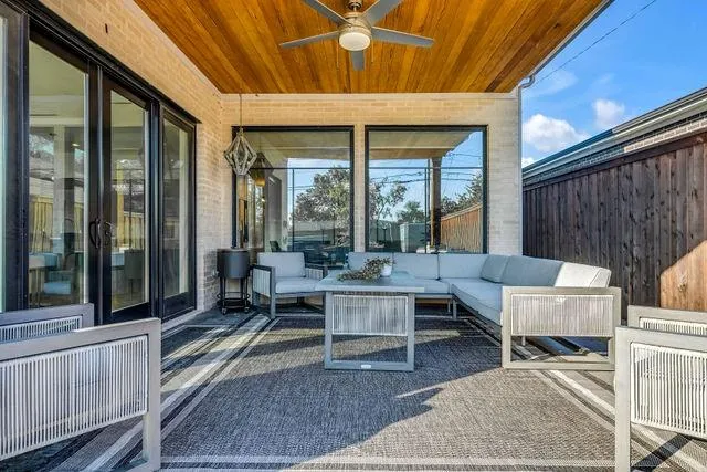 $15,000 | 4614 Newmore Avenue, Dallas, TX 75209