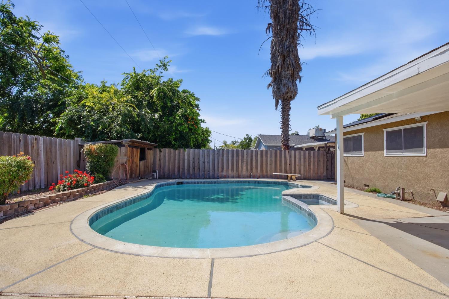 3210 Shamrock Avenue Merced, CA 95340 - Photo 2 of 32