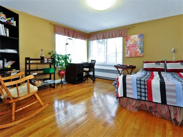 106 Woodcliff Road Brookline, MA 02467 - Photo 17 of 24