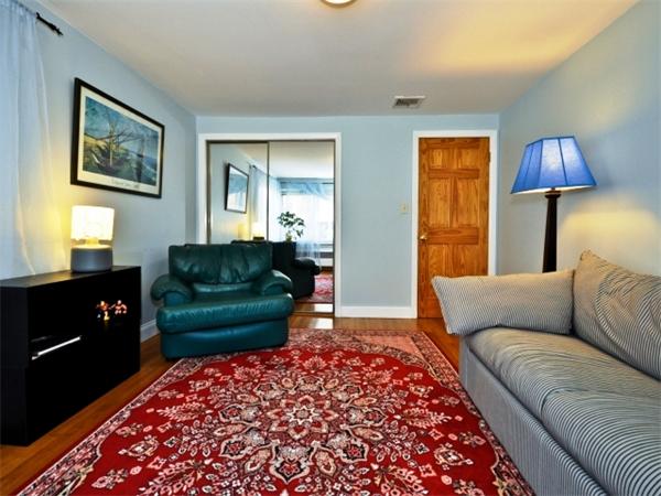 106 Woodcliff Road Brookline, MA 02467 - Photo 20 of 24