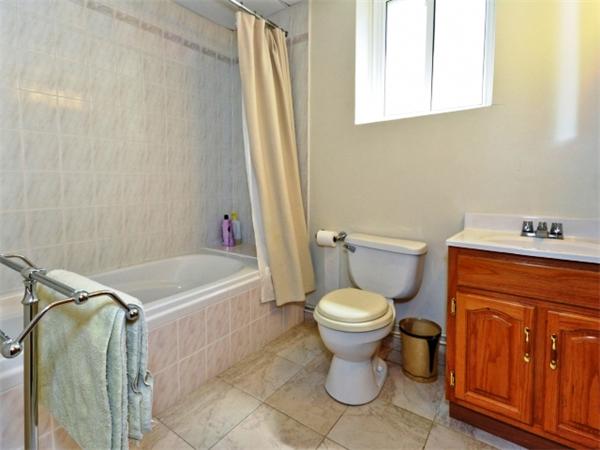 106 Woodcliff Road Brookline, MA 02467 - Photo 22 of 24