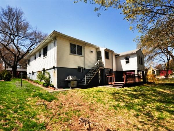 106 Woodcliff Road Brookline, MA 02467 - Photo 23 of 24