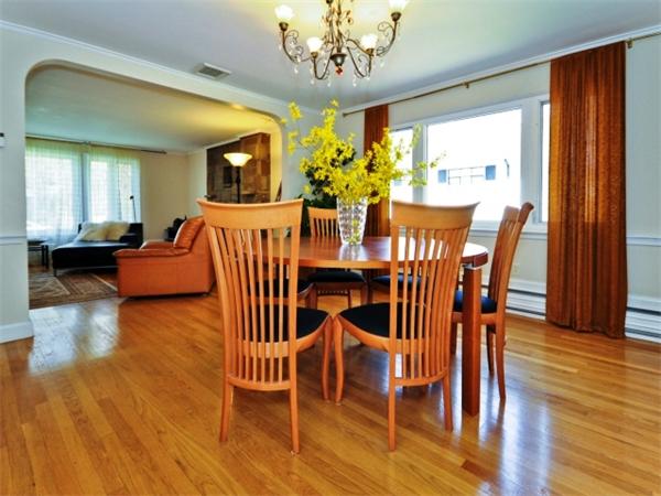 106 Woodcliff Road Brookline, MA 02467 - Photo 7 of 24