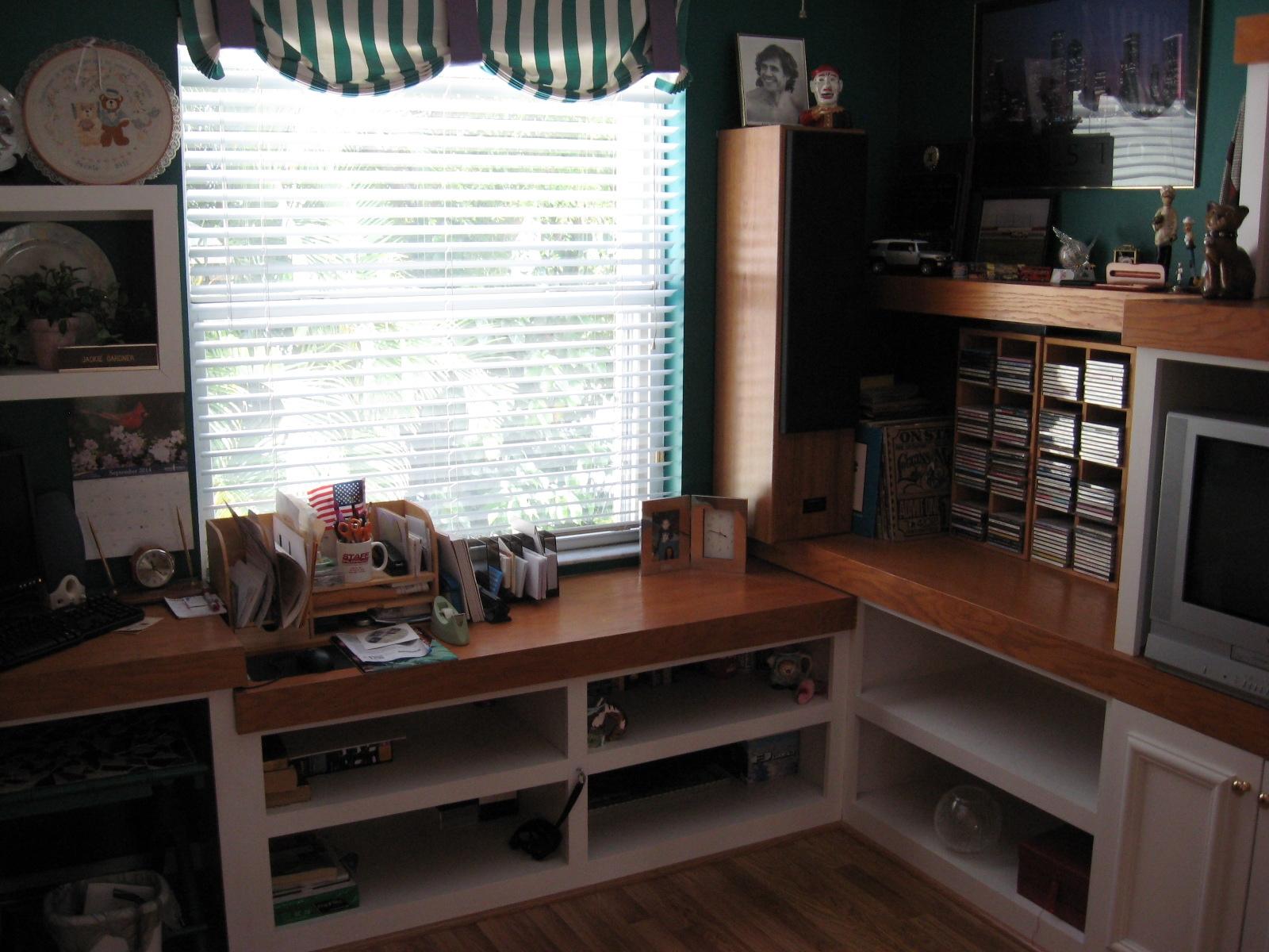 23312 Tranquil Lane Boca Raton, FL 33428 - Photo 32 of 55 23312 - Loft-Office2