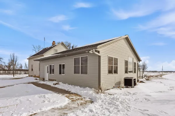 $649,000 | 55340 Ivy Avenue, Rush City, MN 55069