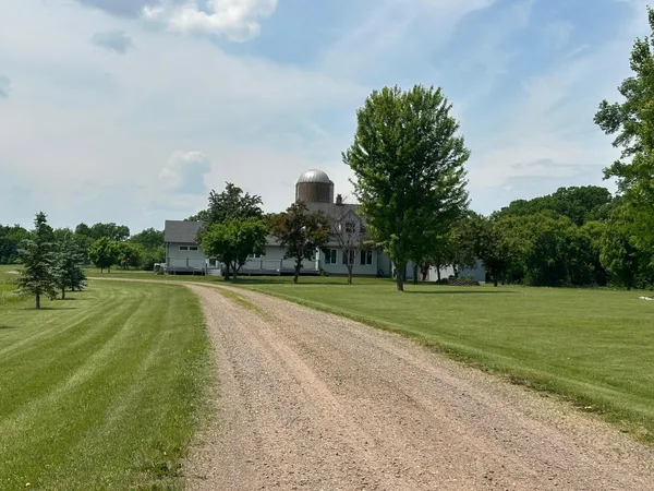 $649,000 | 55340 Ivy Avenue, Rush City, MN 55069