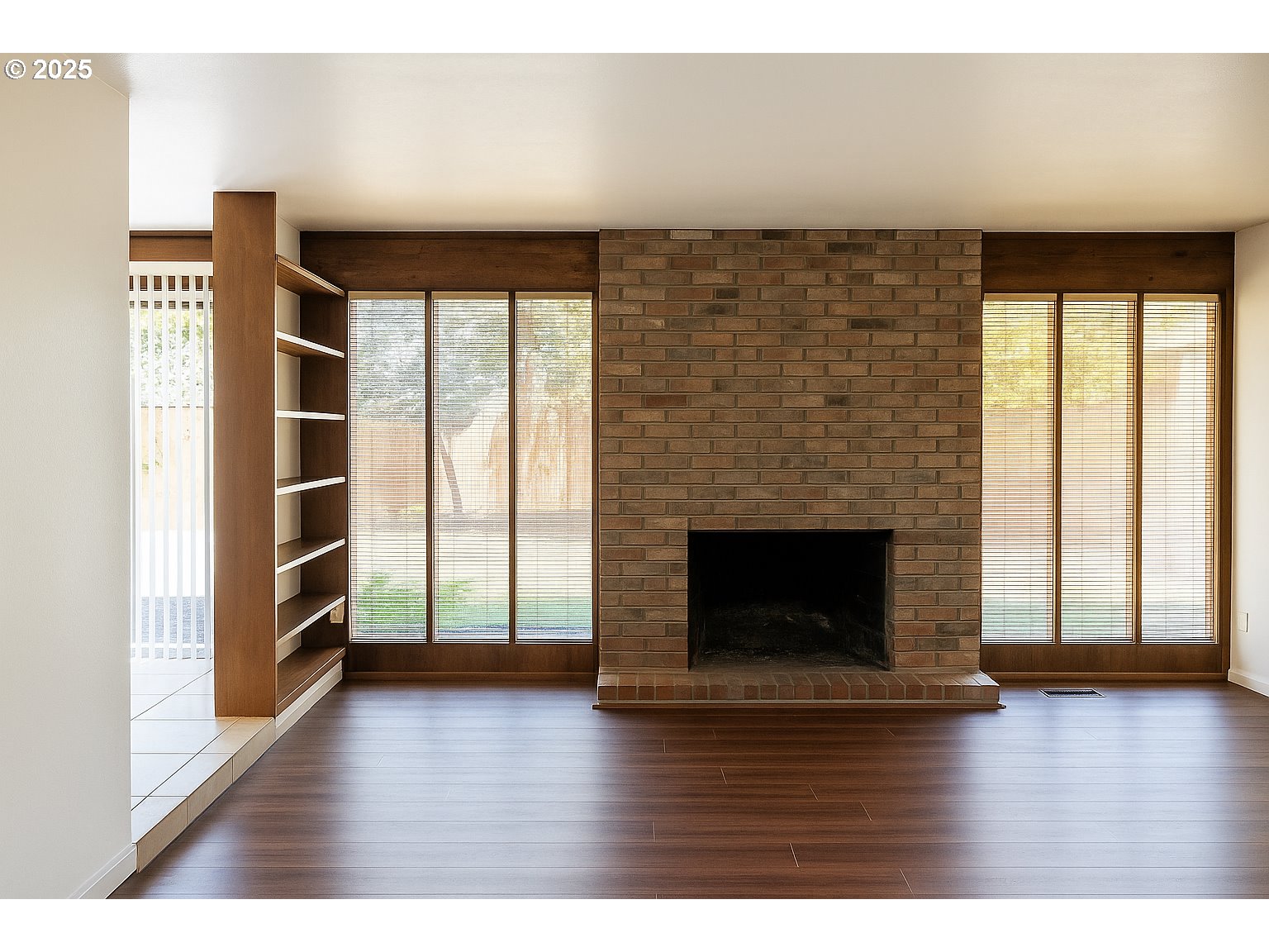 18695 Southwest Pike Street Beaverton, OR 97078 - Photo 3 of 24