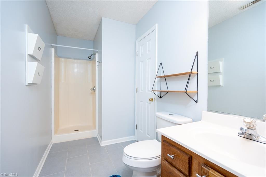 270 Winfield Drive King, NC 27021 - Photo 12 of 18