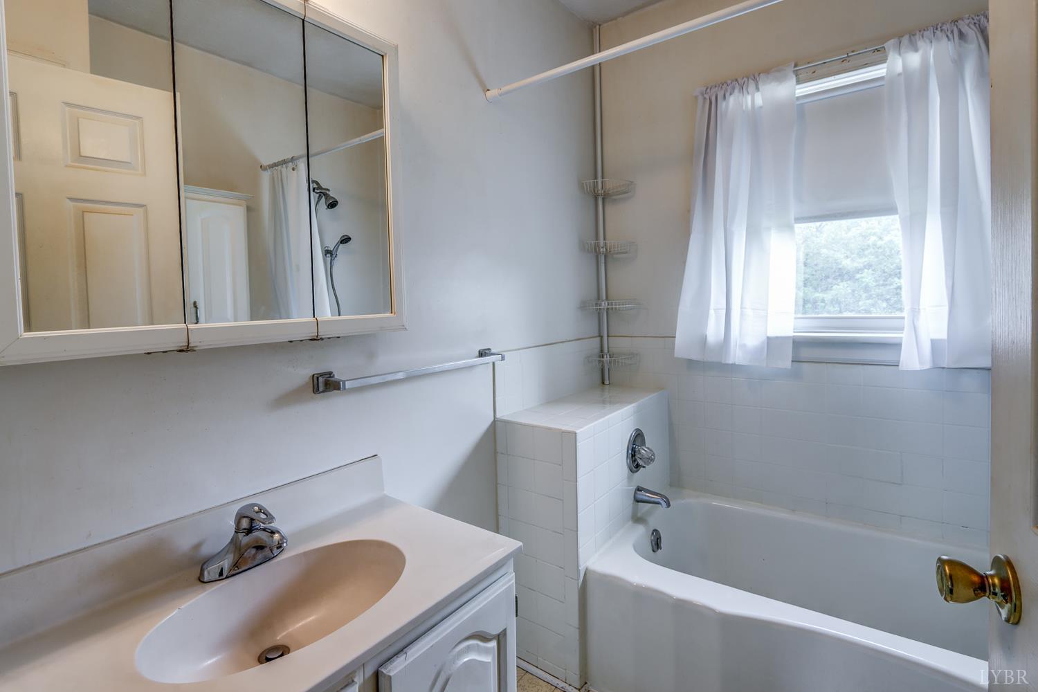 1955 Waterlick Road Lynchburg, VA 24501 - Photo 24 of 30 Bathroom