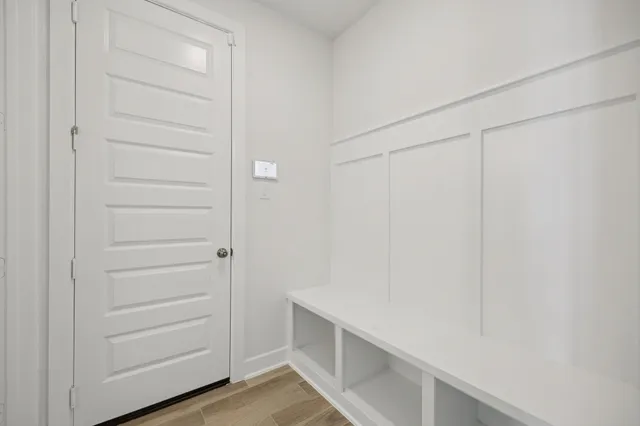 a view of an empty walk in closet