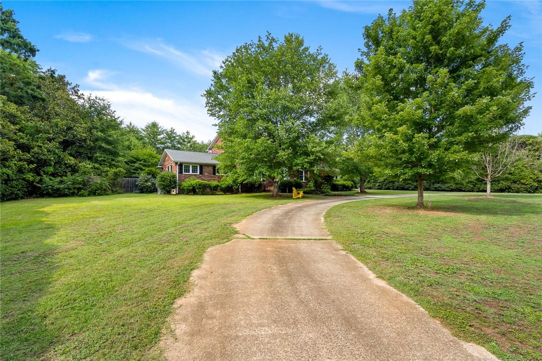 106 State Rd S-4-253 Honea Path, SC 29654 - Photo 3 of 37 Gallery Image 3