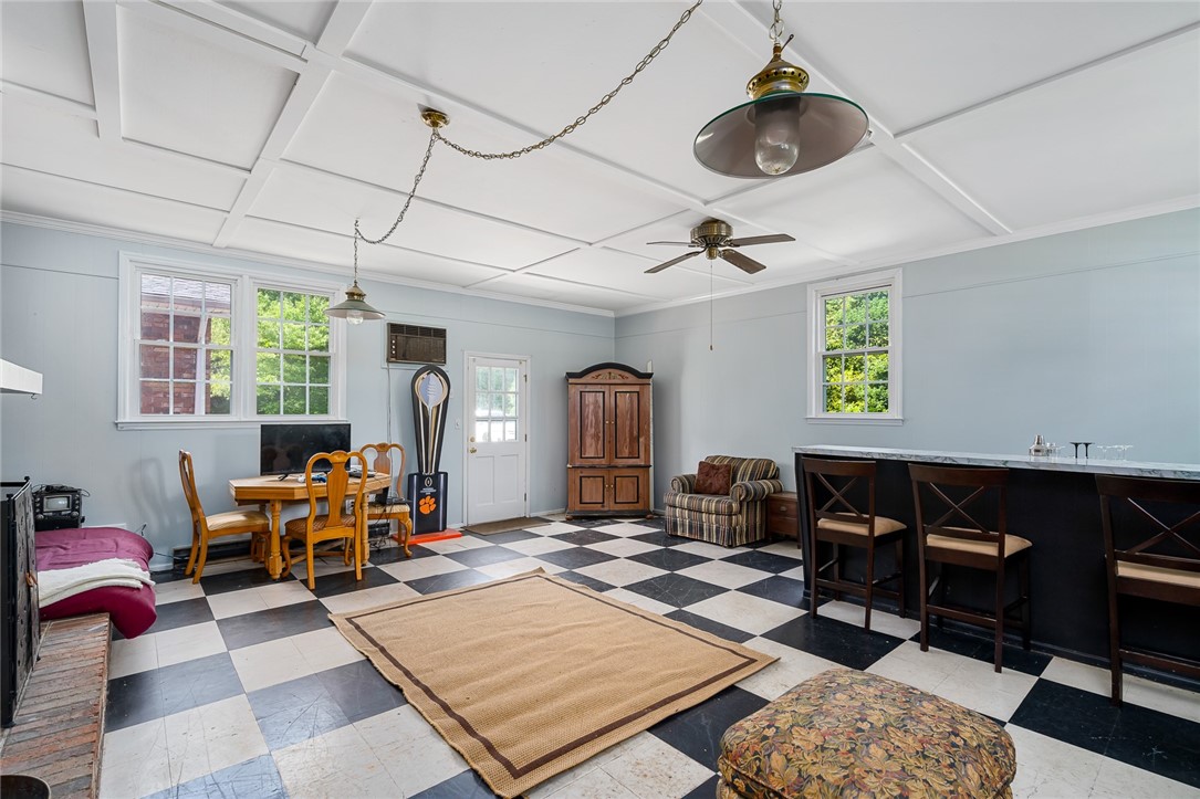 106 State Rd S-4-253 Honea Path, SC 29654 - Photo 10 of 37 Rec Room/Bonus