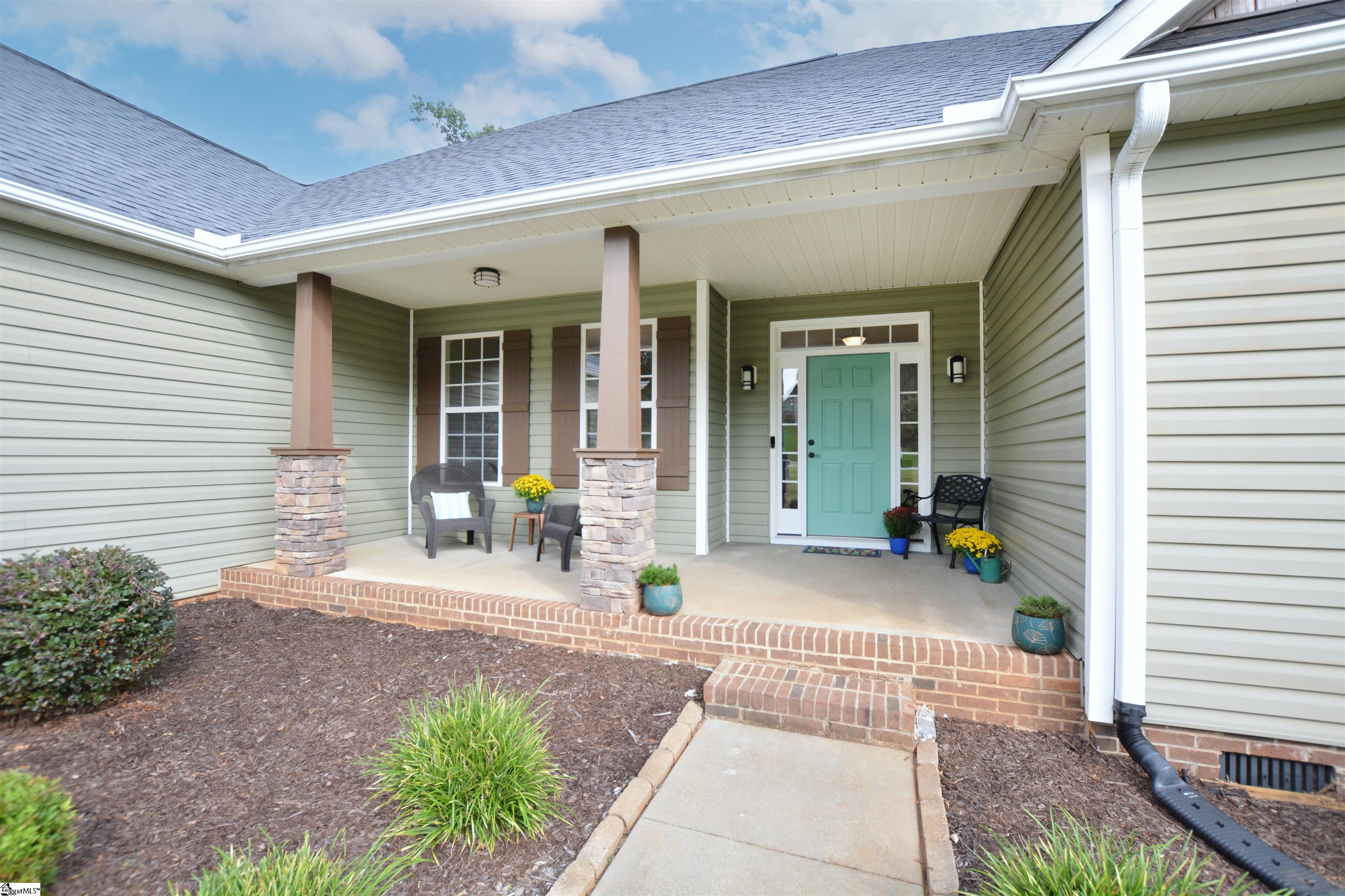 204 Watercourse Way Greer, SC 29651 - Photo 6 of 33