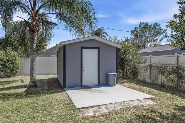 $329,900 | 1602 Lansfield Avenue, Deltona, FL 32738