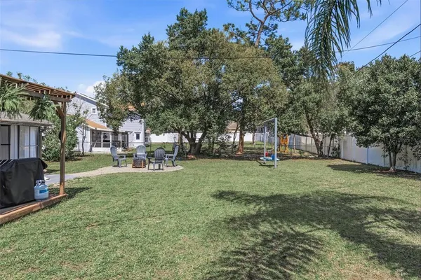 $329,900 | 1602 Lansfield Avenue, Deltona, FL 32738