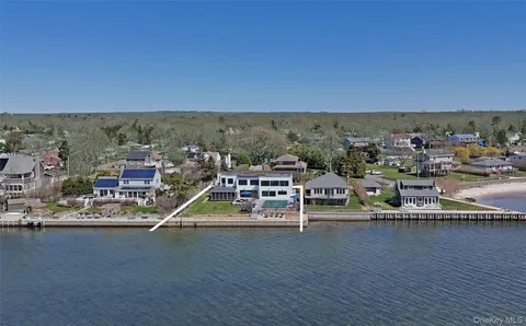$1,999,999 | 24 Laura Lee Drive, Center Moriches, NY 11934