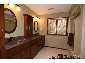2120 Marland Street Springfield, IL 62702 - Photo 2 of 10