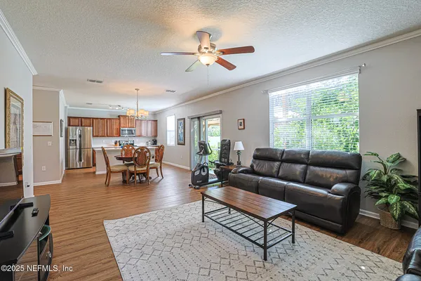 $2,000 | 2408 Bonnie Lakes Drive, Green Cove Springs, FL 32043