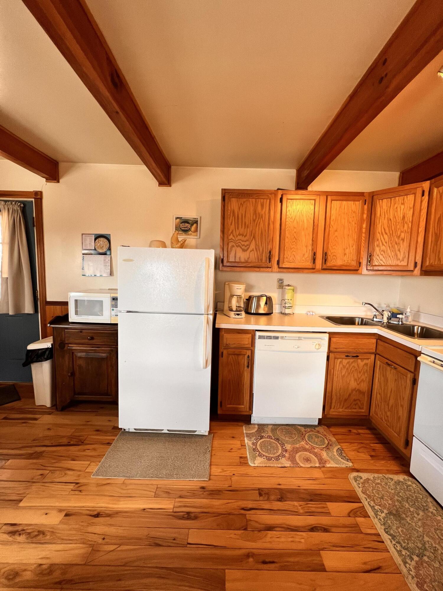 1349 Sandy Road Campton, KY 41301 - Photo 13 of 33 DE2F2399-76C6-4742-8281-BC291AD05446
