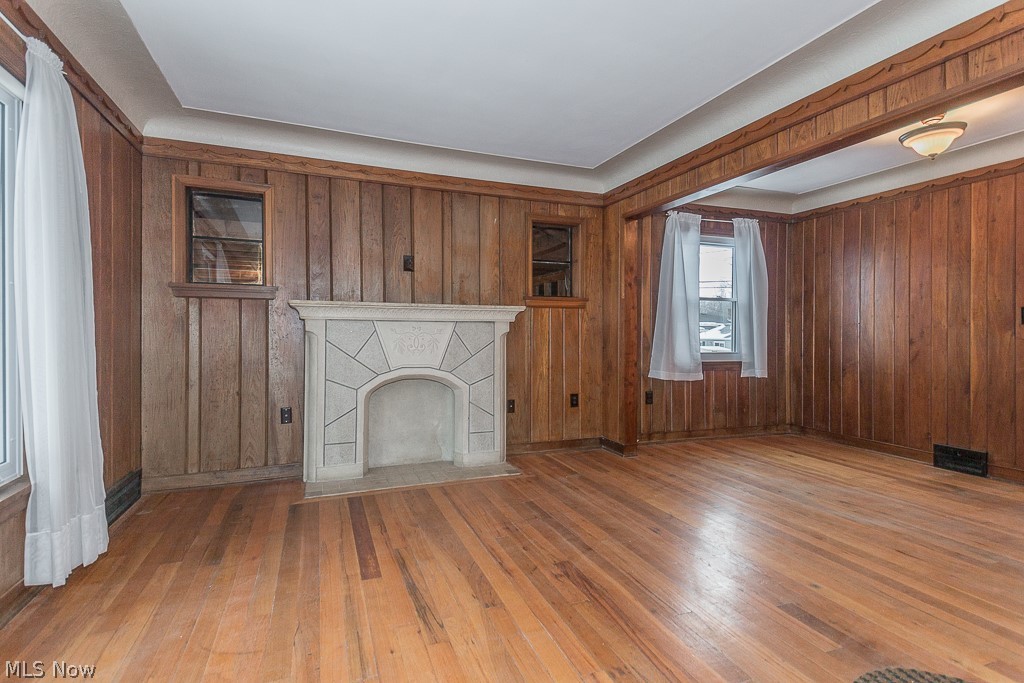543 Button Road Bedford, OH 44146 - Photo 12 of 34 Gallery Image 12